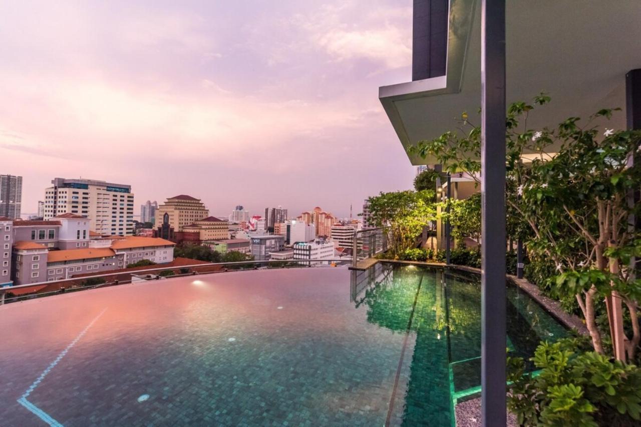 Tropicana 218 Macalister Penang Apartment Georgetown Luaran gambar