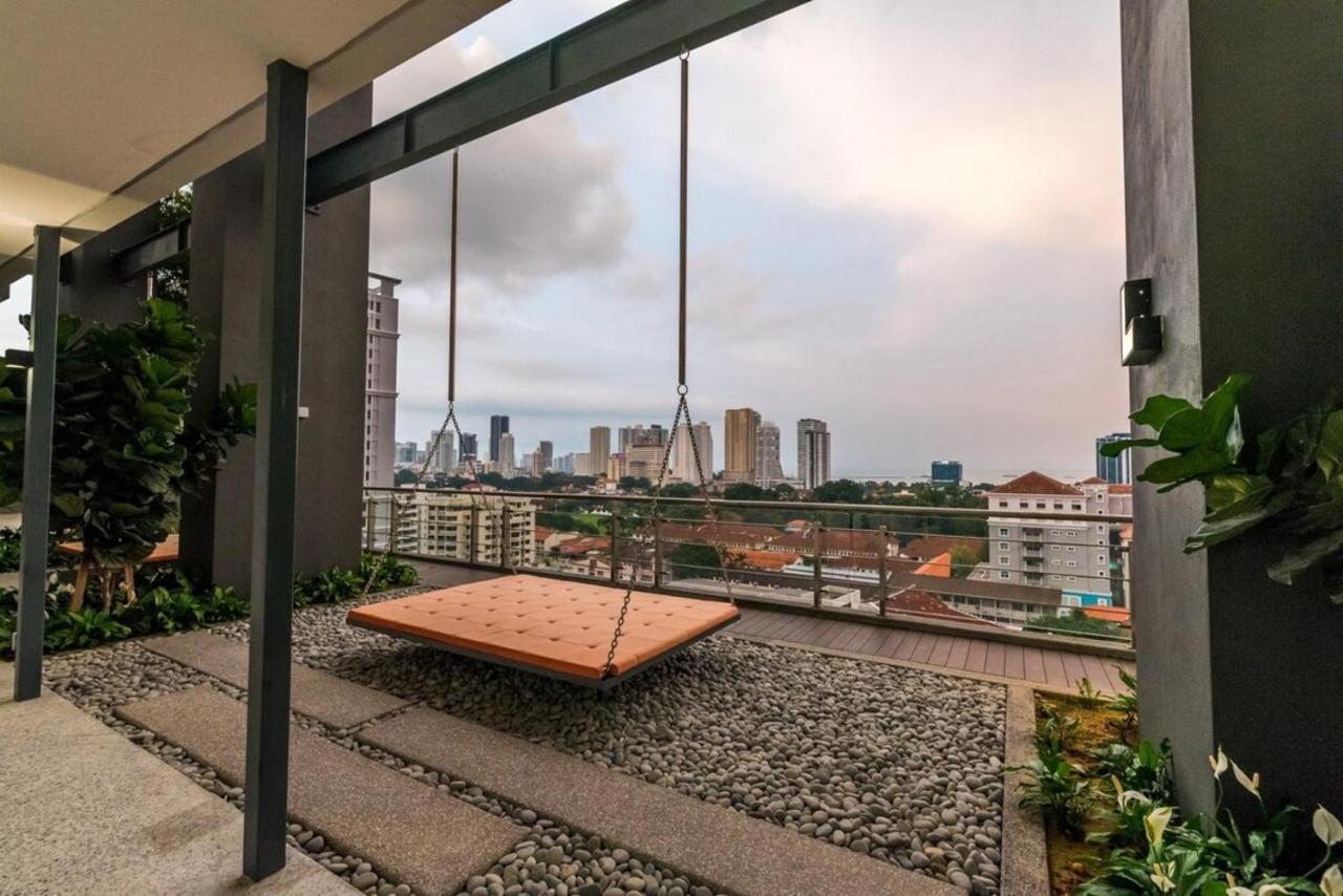 Tropicana 218 Macalister Penang Apartment Georgetown Luaran gambar