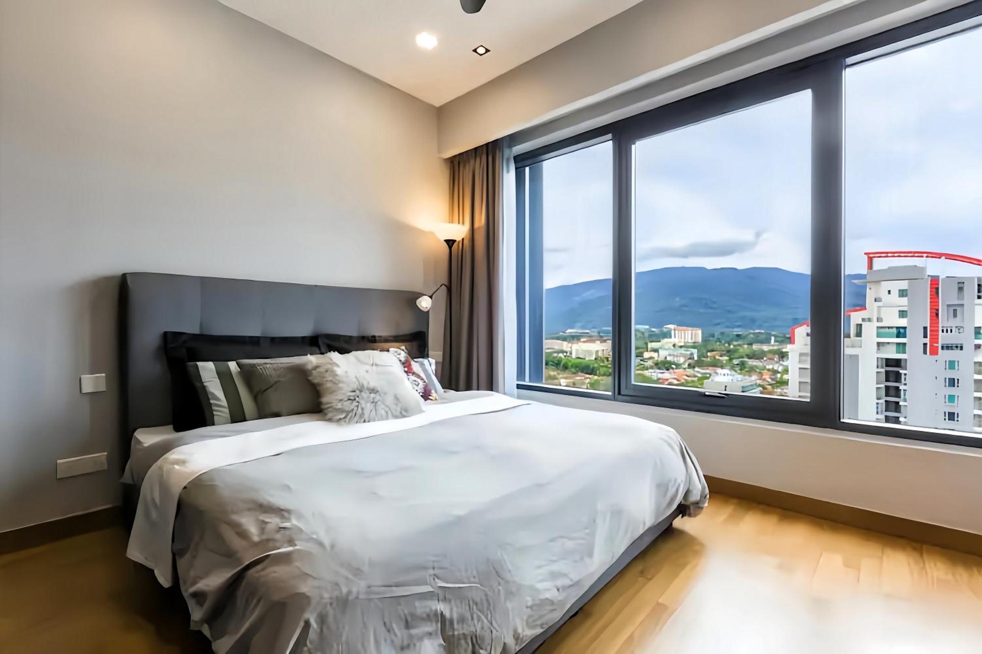 Tropicana 218 Macalister Penang Apartment Georgetown Luaran gambar
