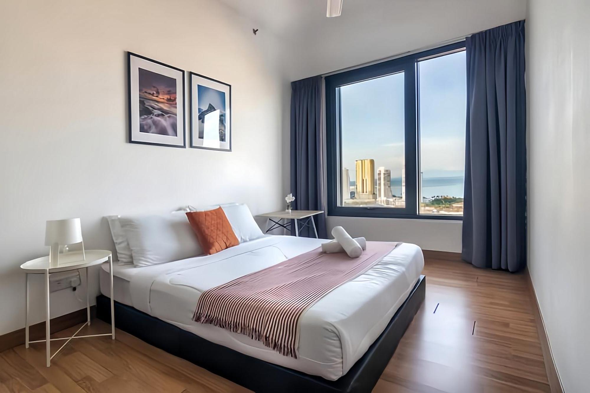 Tropicana 218 Macalister Penang Apartment Georgetown Luaran gambar