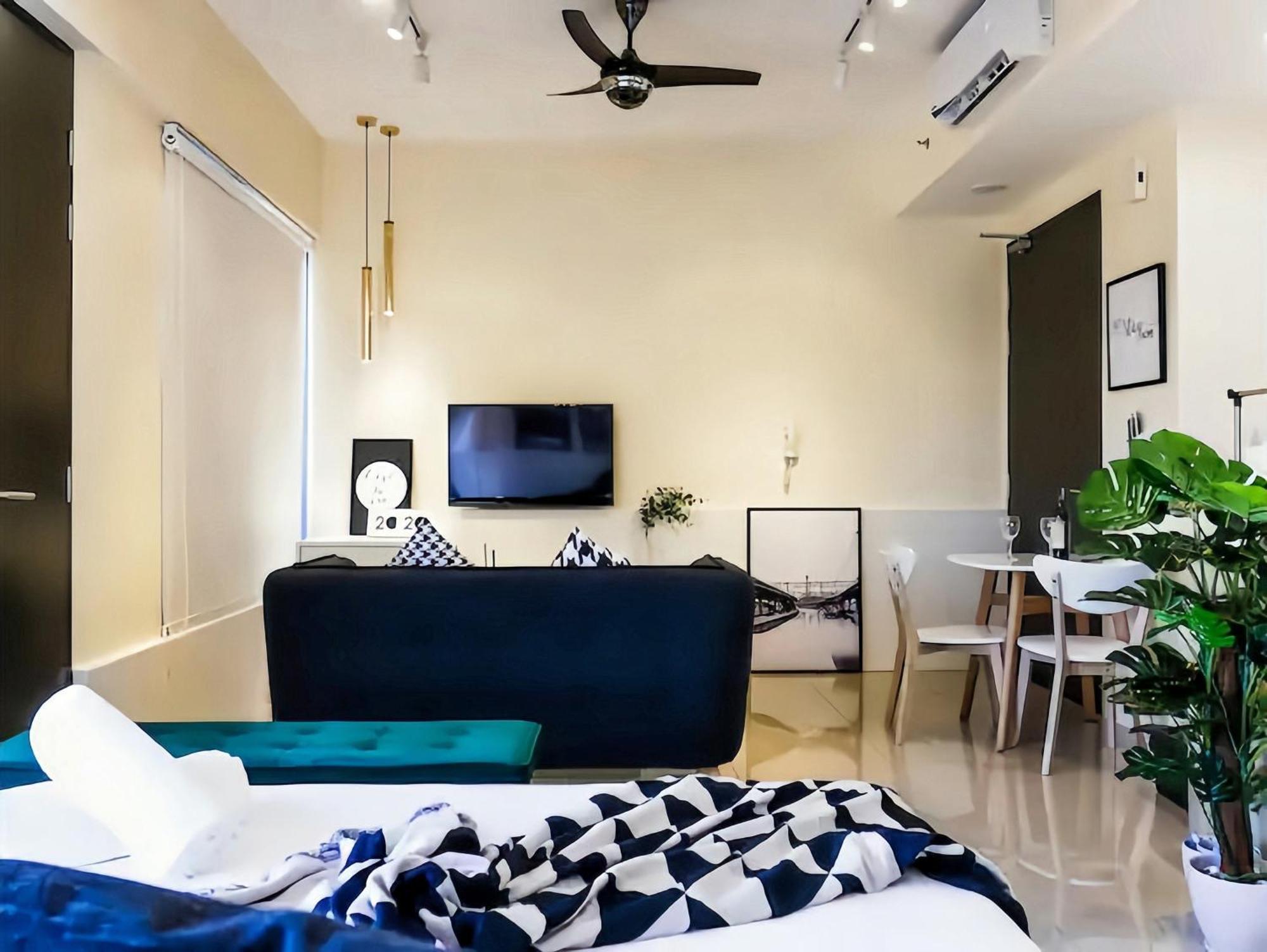 Tropicana 218 Macalister Penang Apartment Georgetown Luaran gambar