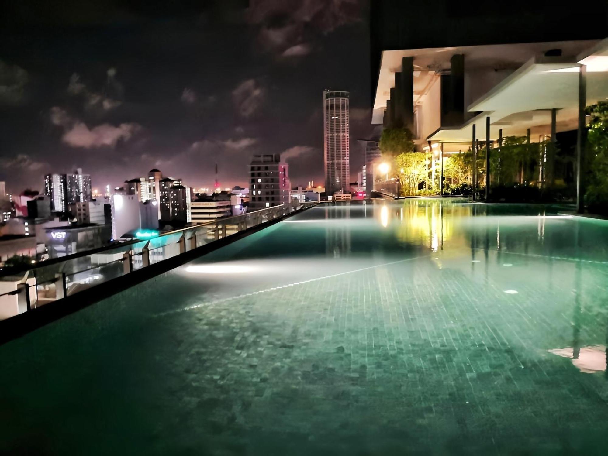 Tropicana 218 Macalister Penang Apartment Georgetown Luaran gambar